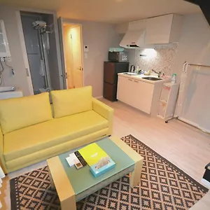 *** アパートホテル Palais Royal With Parking 日本