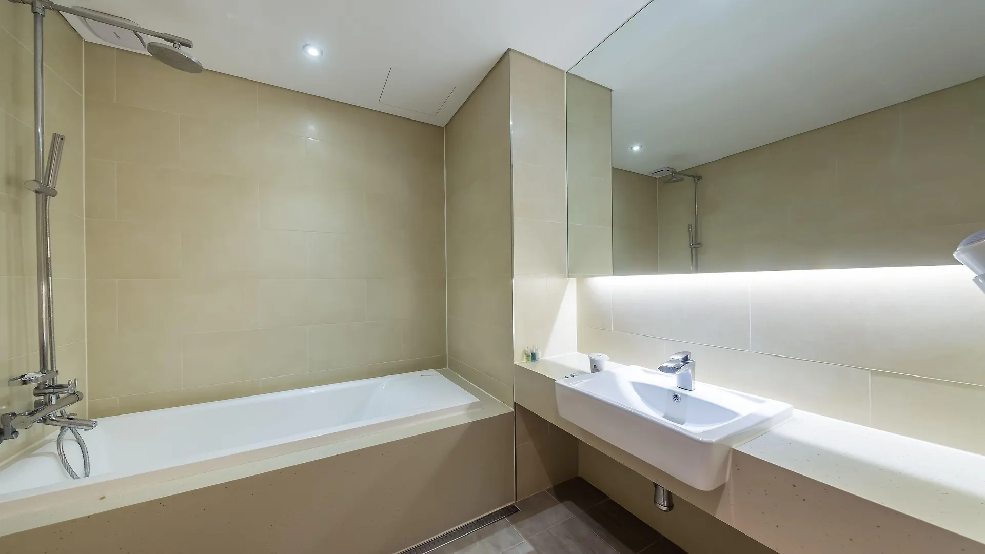 Benikea The Bliss Hotel インチョン広域市